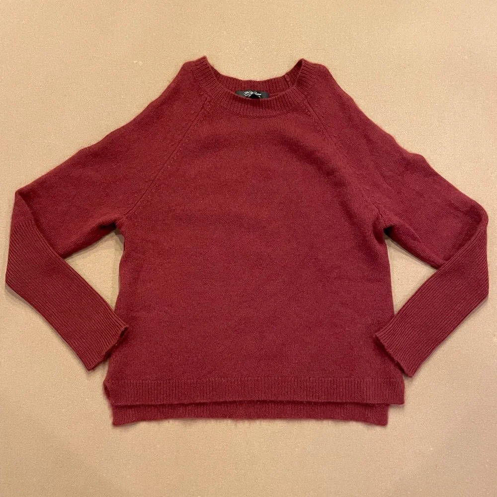 Saks Fifth Avenue Cold Shoulder Cashmere Sweater Size Medium